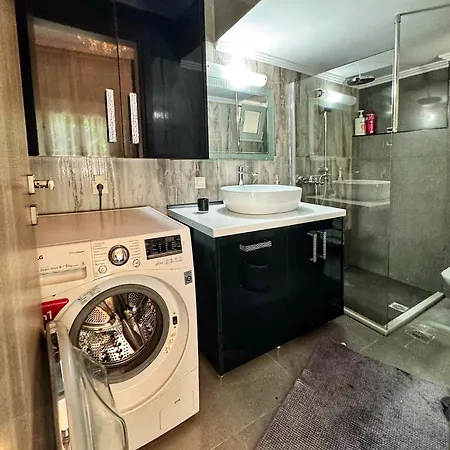 Lia Cozy Apartman *